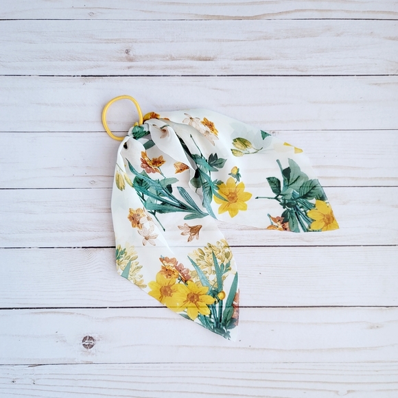 Set of 3 Easy Hair Scarf Pony Tie Ties - Picture 5 of 7